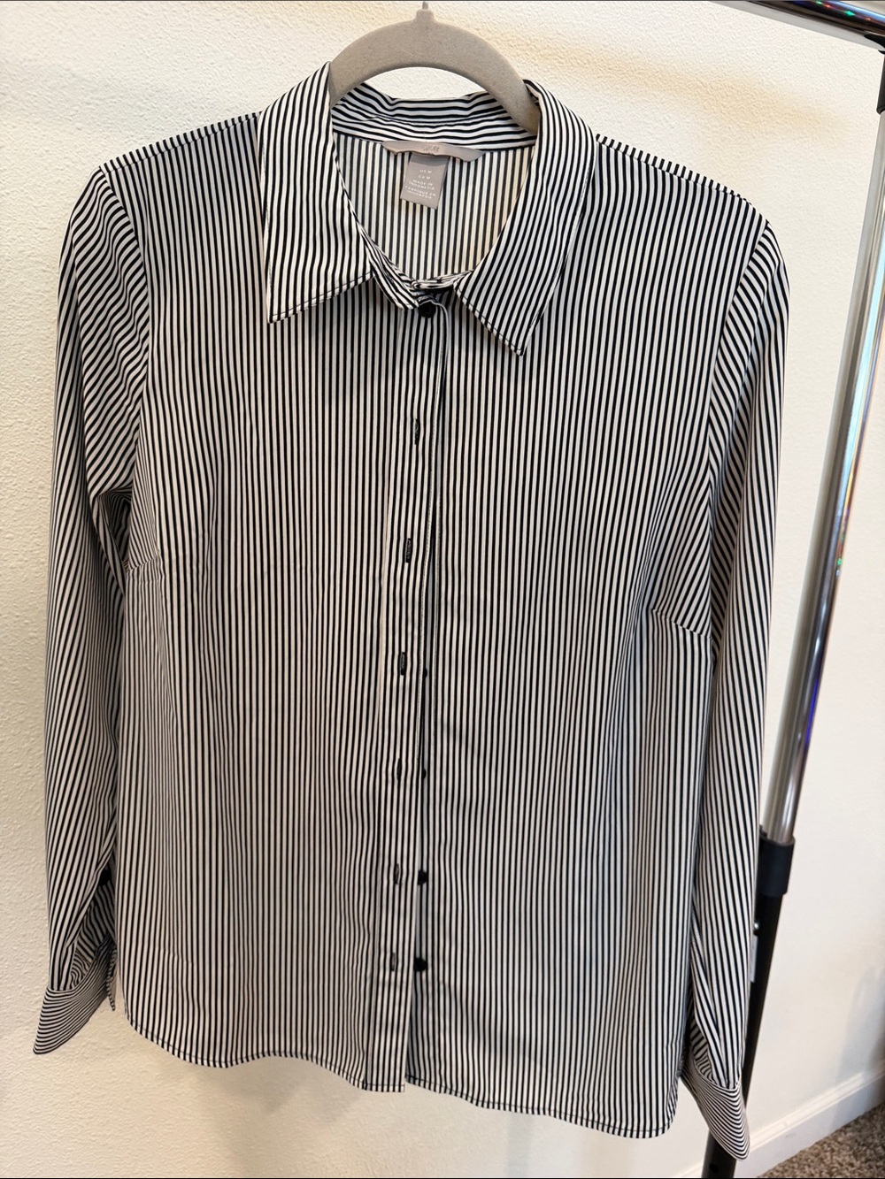 H&M Black and White Vertical Stripe Dress Shirt